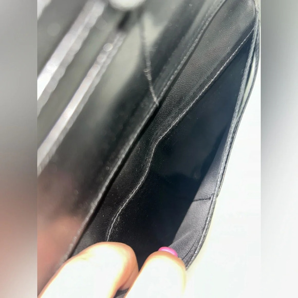 Givenchy Black Leather Envelope Wallet - Picture 9 of 16